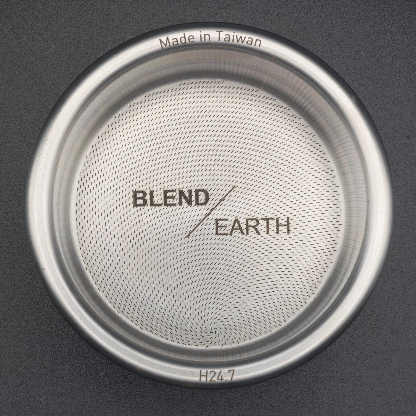 BLEND/EARTH